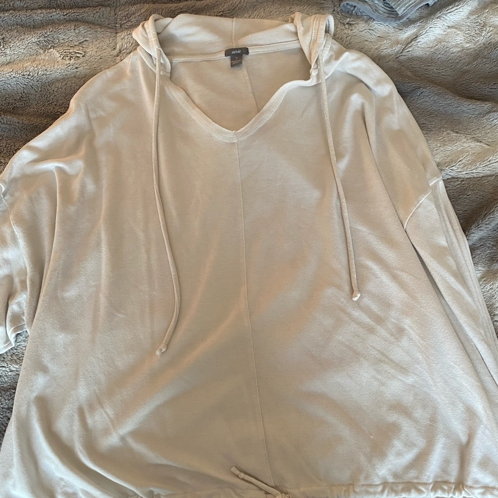 aerie cream hoodie